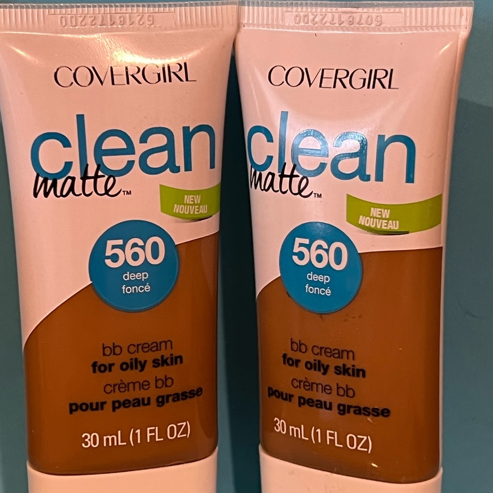 New Set of 2 Covergirl Clean Matte 560 Deep BB Cream For Oily Skin